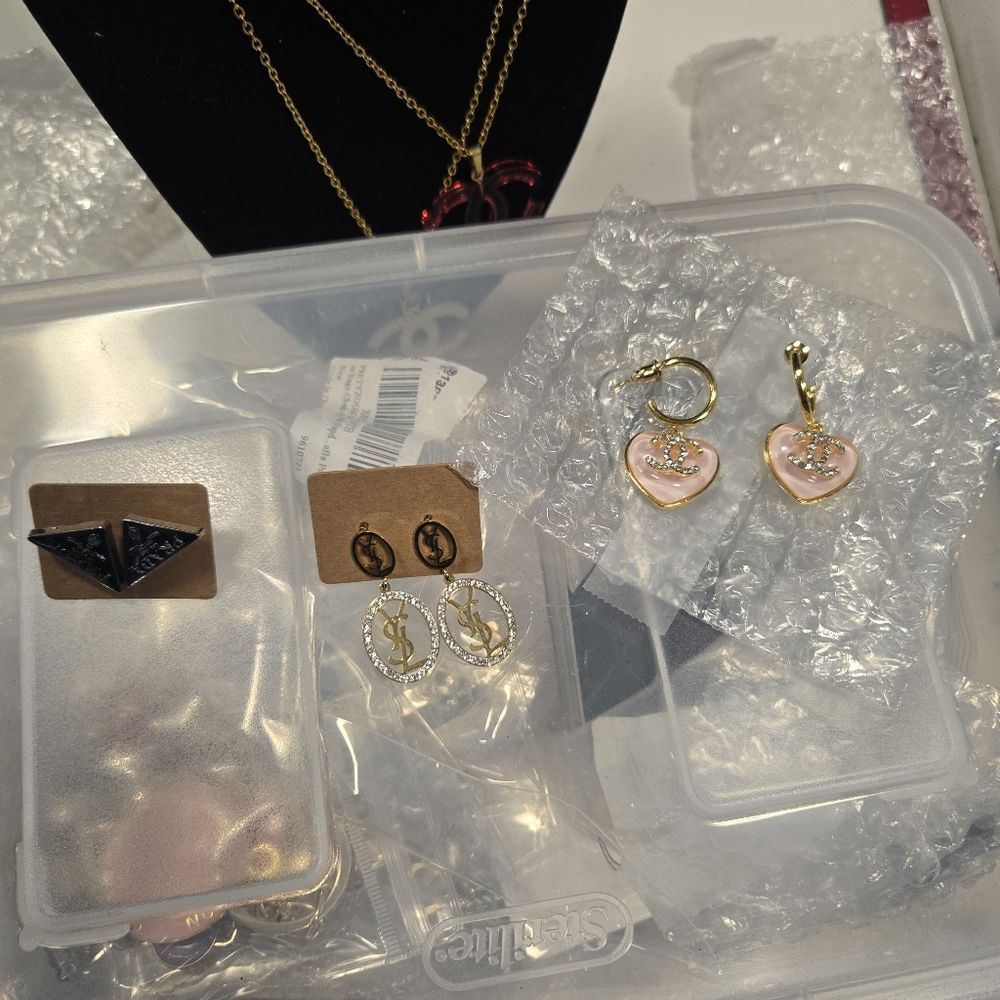 Fashion earrings pick 1